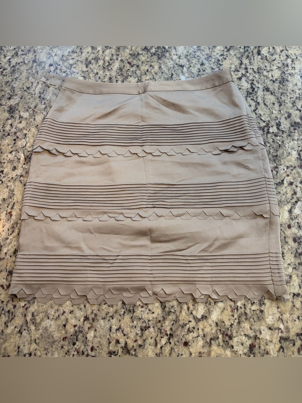 Banana Republic Taupe Textured Pencil Skirt